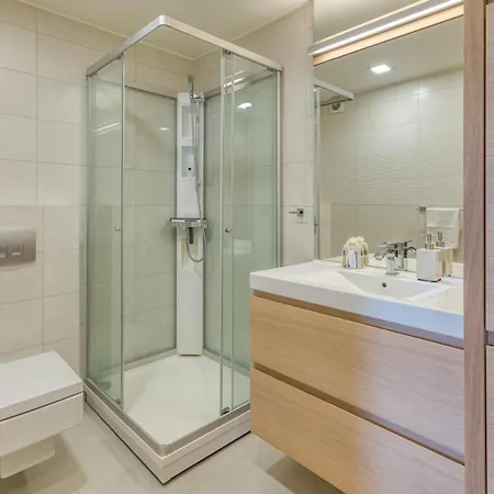 Port Azur Sea View - Happy Apartment