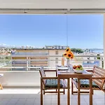 Sea View With Swimming Pool - Happy アパート
