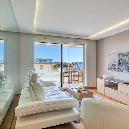 Lägenhet Port Azur Sea View - Happy *