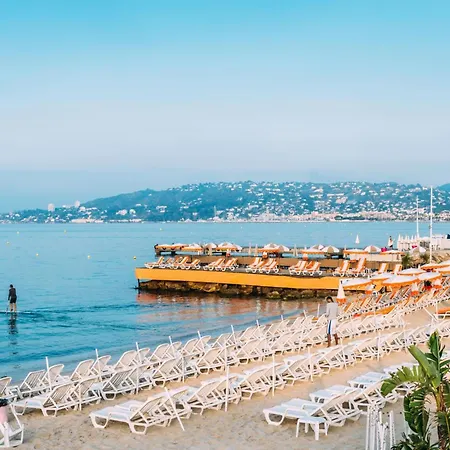 Port Azur Sea View - Happy