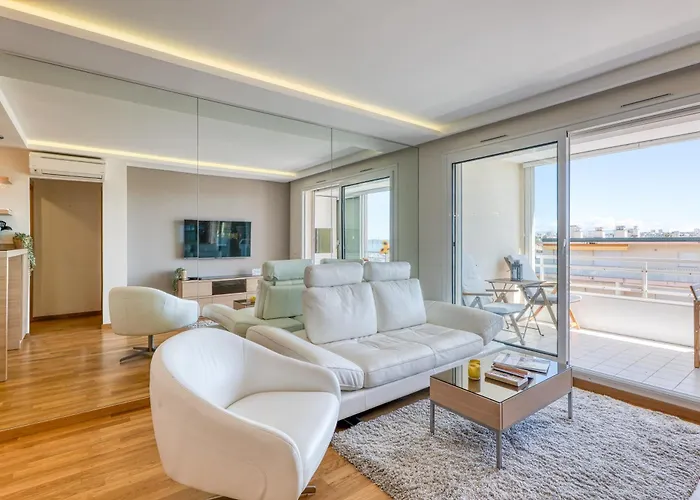 Port Azur Sea View - Happy Appartement Golfe-Juan