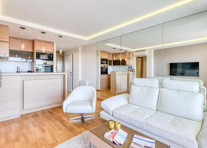 Port Azur Sea View - Happy *