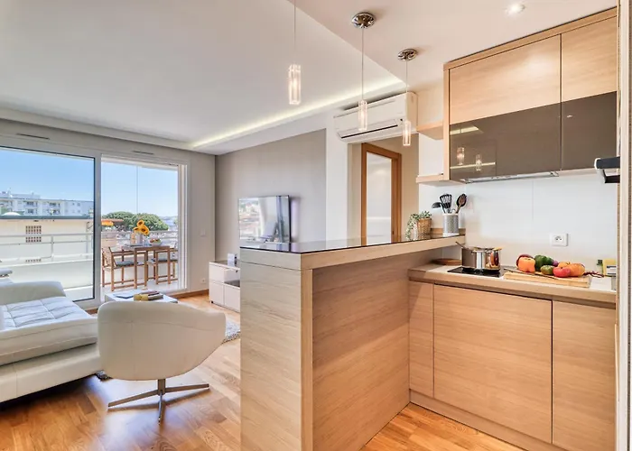 Appartement Port Azur Sea View - Happy *